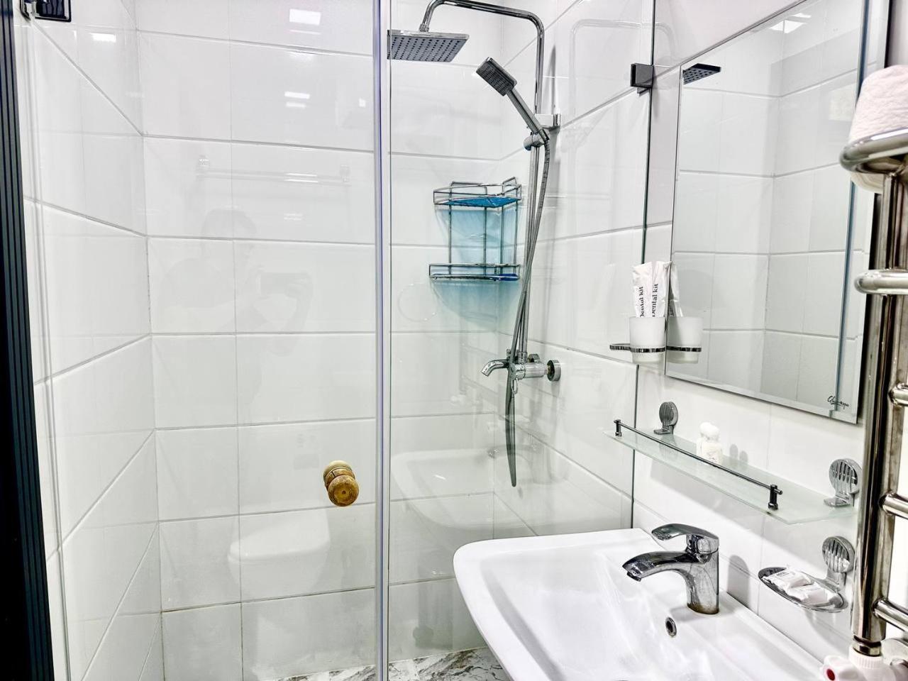 Izza Palace Hotel 150Mbs Wifi Taşkent Dış mekan fotoğraf